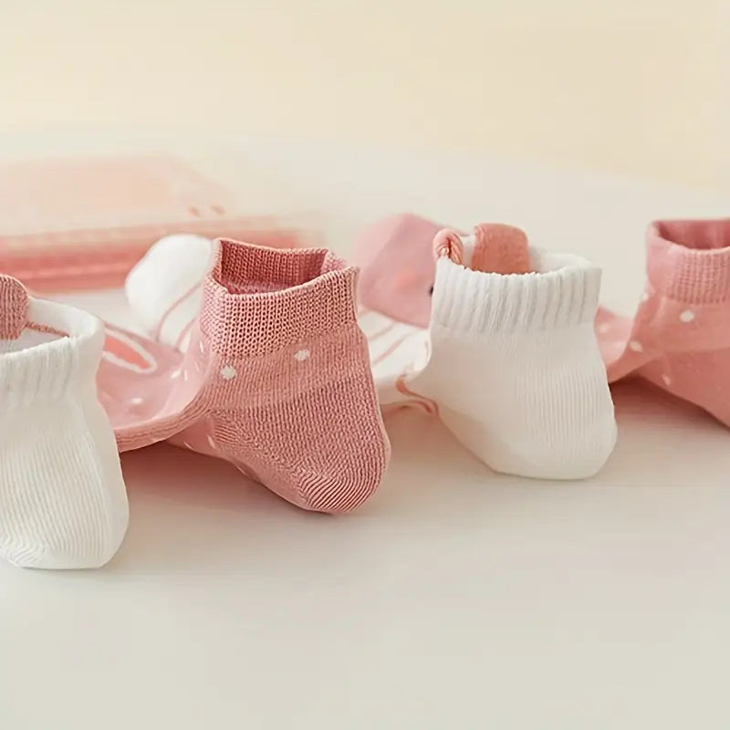 SweetFeet™ – Pack de 5 medias con diseños divertidos