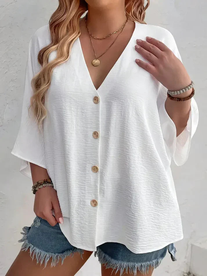 VERSATILE V: Blusa Esencial con Cuello en V